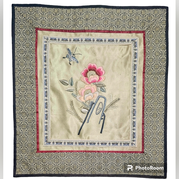 Vintage Chinese Dun Huang Hand Embroidered Silk Panel Floral Butterfly Tapestry - Picture 1 of 6